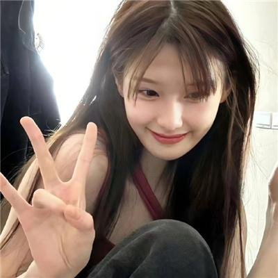 逐星女第一季封面
